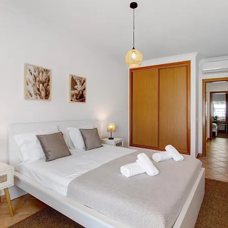 شقة T3 G Alfarrobeira سانتا لوزيا